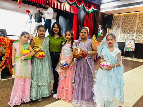 PHOTO-2025-08-15-13-19-44